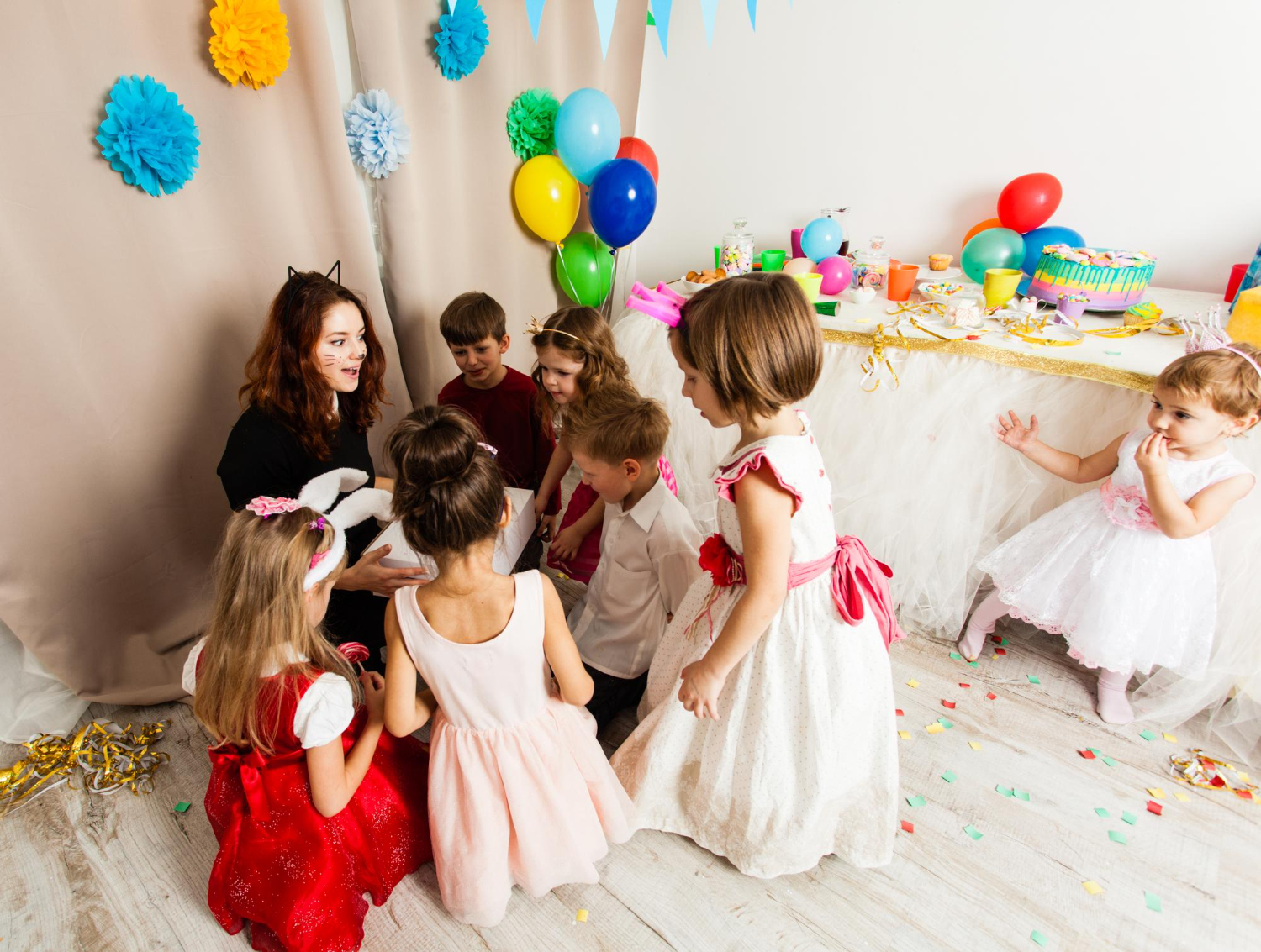 Zabawa dzieci na weselu